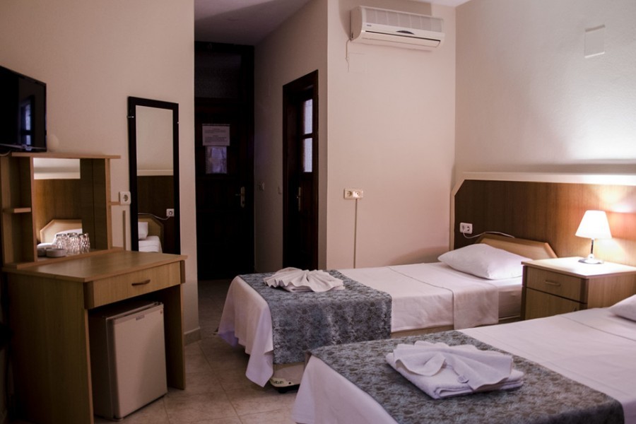 Dalyan Hotel Room With Two Separate Beds
